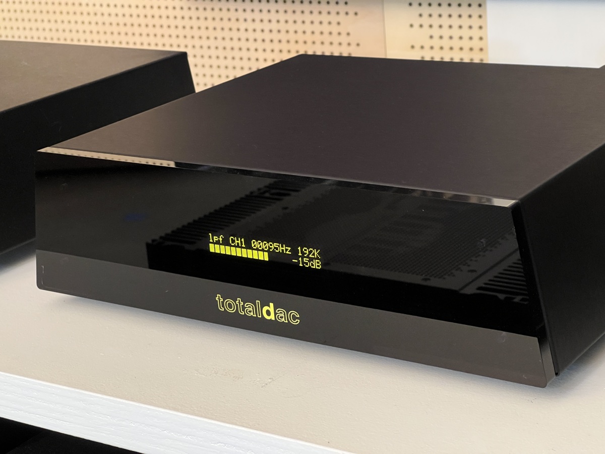 crossover frequency adjustment